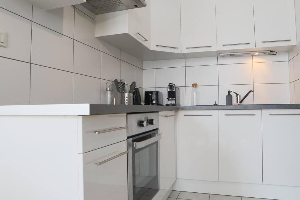 Le 7Eme Art, Hyper Centre Appartement Mulhouse Buitenkant foto