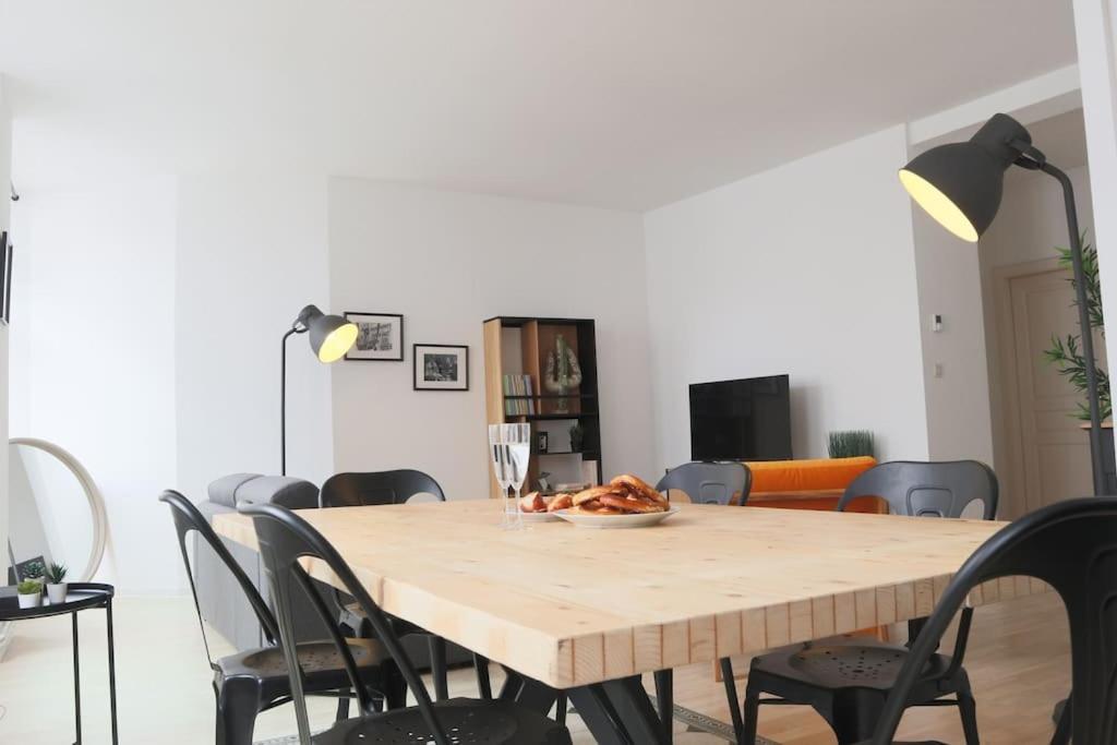 Le 7Eme Art, Hyper Centre Appartement Mulhouse Buitenkant foto