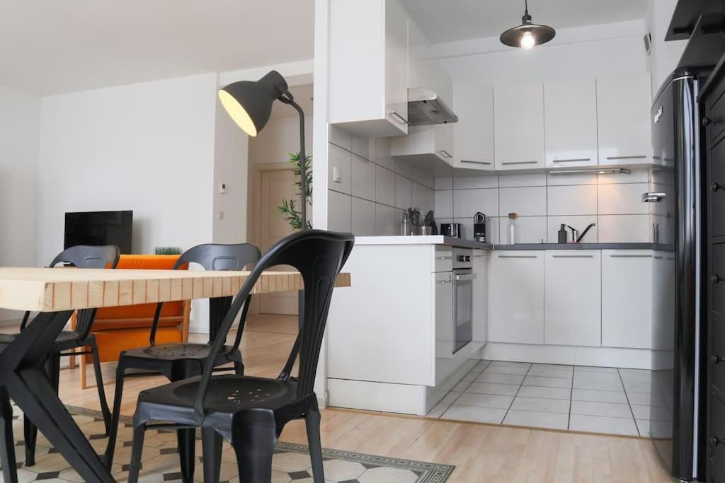 Le 7Eme Art, Hyper Centre Appartement Mulhouse Buitenkant foto