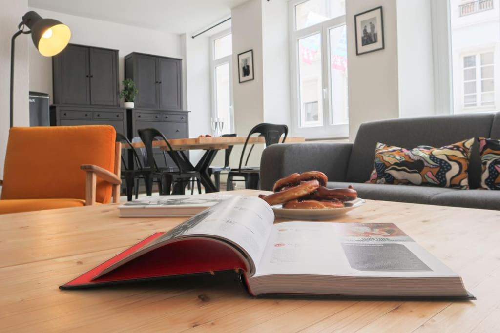 Le 7Eme Art, Hyper Centre Appartement Mulhouse Buitenkant foto