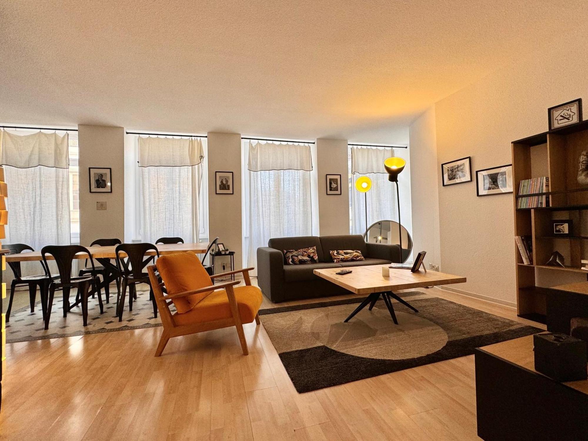 Le 7Eme Art, Hyper Centre Appartement Mulhouse Buitenkant foto