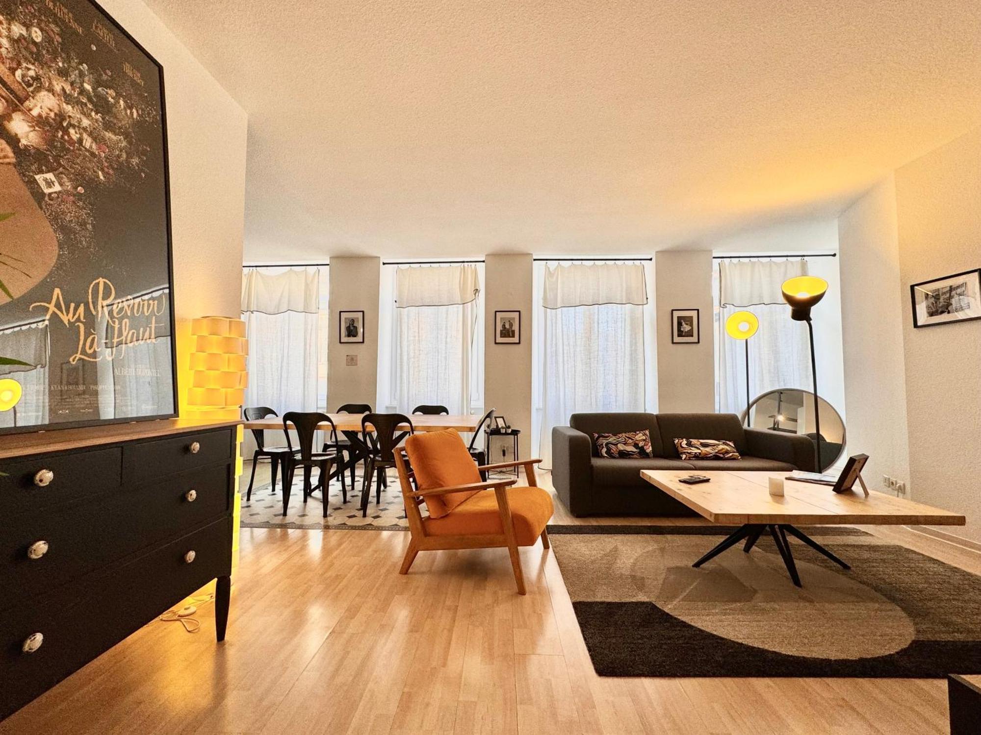 Le 7Eme Art, Hyper Centre Appartement Mulhouse Buitenkant foto